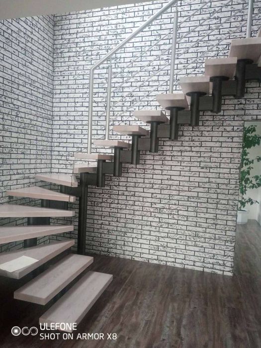 Сходи, перила, виготовлення під замовлення