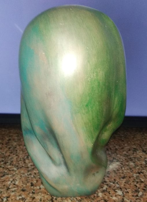 Busto feminino em cerâmica antigo