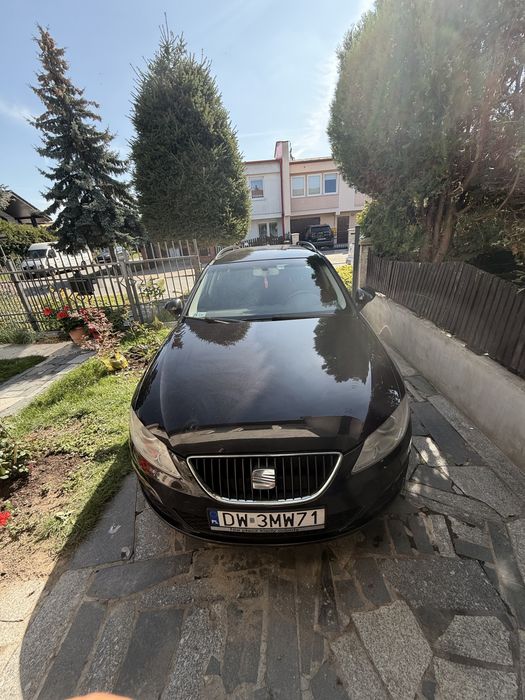 Seat Exeo 2.0 ST bardzo dobre wyposażenie