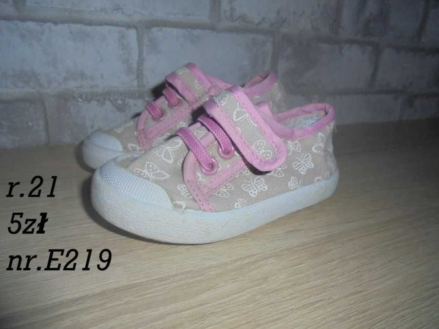 Buty buciki trampeczki trampki kapcie 21