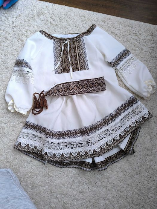 Вишиванки для дівчинки