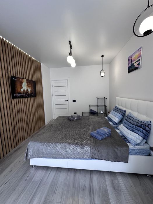 Подобово. Височана 18 Парковка..Центр. Нова