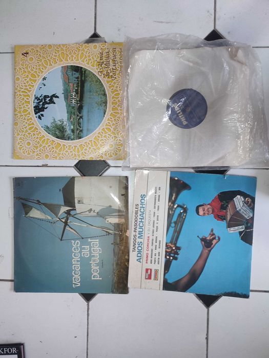 Lote 28 Discos LP