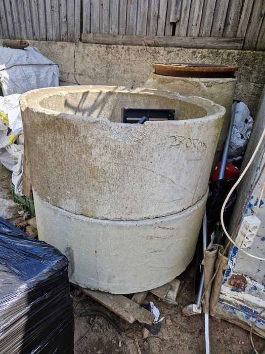 studnia studzienka drenarska chłonna betonowa z kręgow kregi betonowe