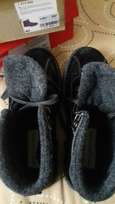 Skórzane, ocieplane buty męskie 40