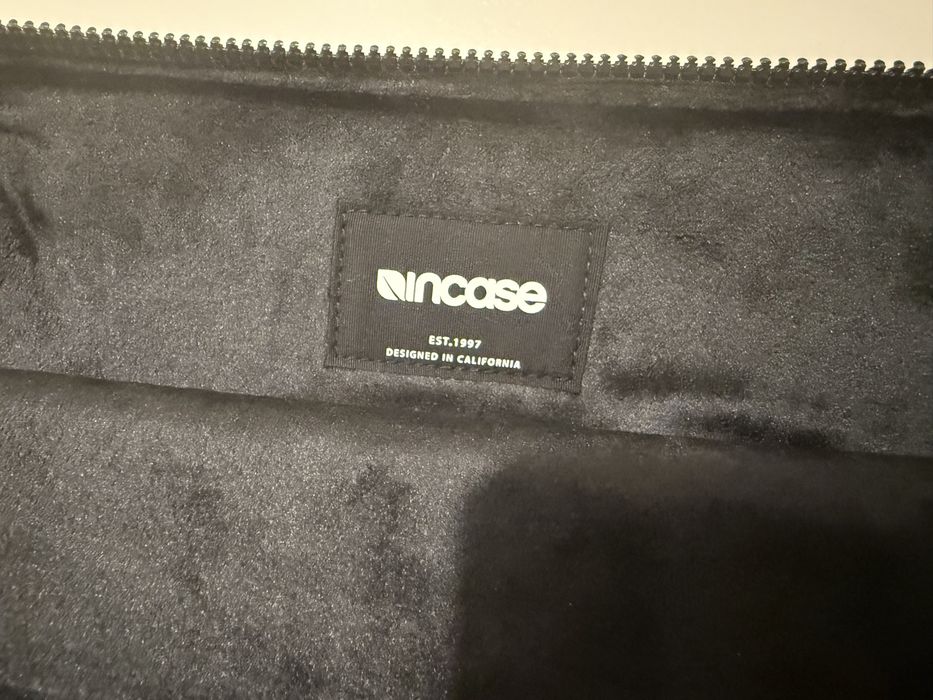 Etui ochronne na MacBook Pro 13 cali
