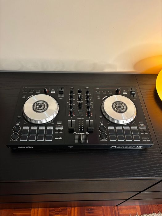 Controladora Pioneer DDJ-SB3