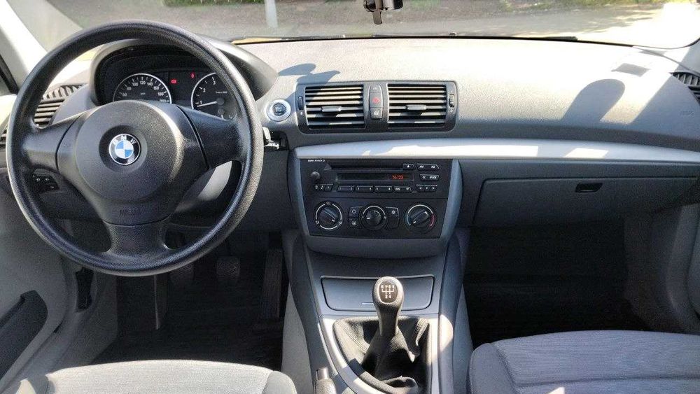 BMW 116i gasolina