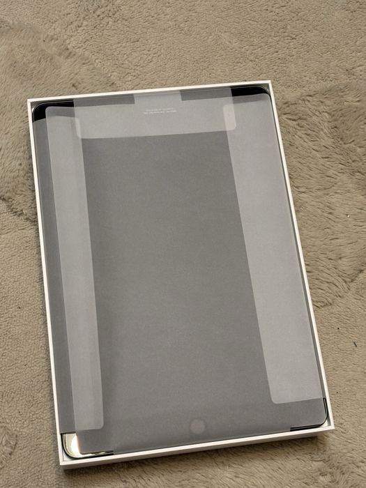 Tablet Ipad 9. generacja 10.2" - jak nowy!