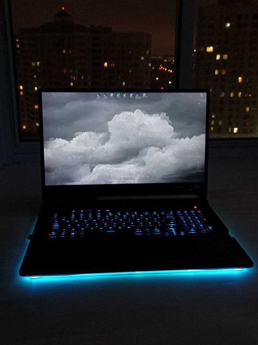Ігровий Ноутбук Asus Rog Strix 3