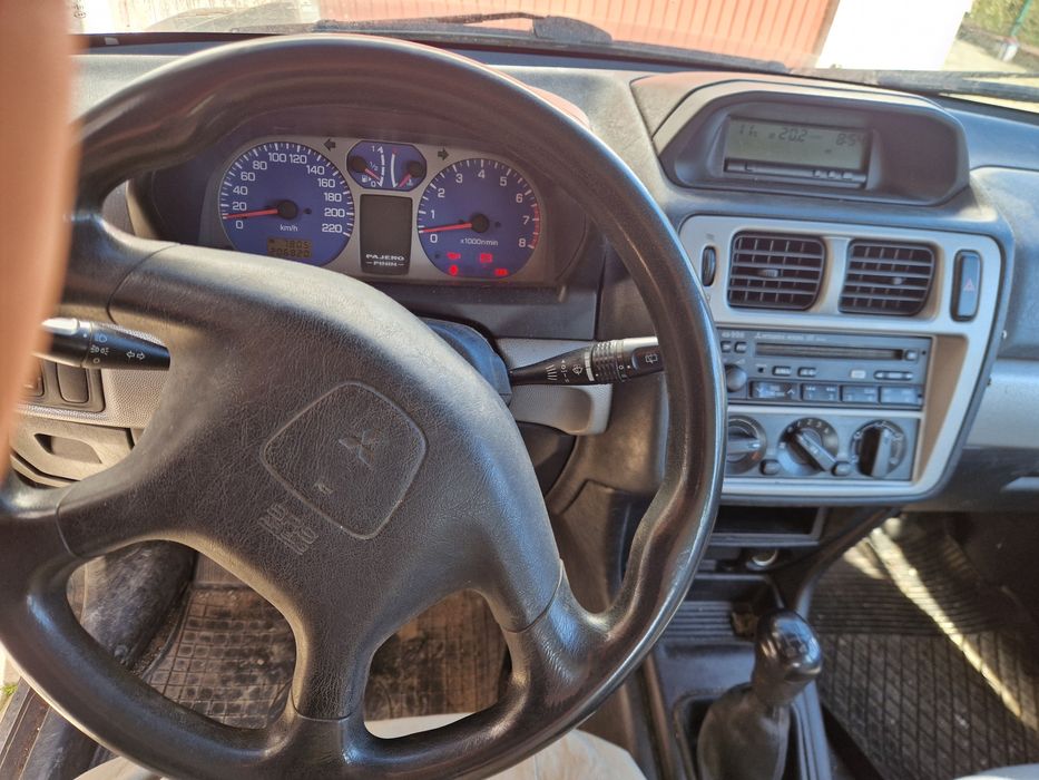 Mitsubishi Pajero Pini 1.8pb