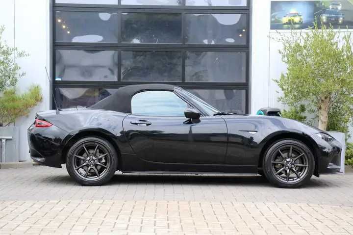 Mazda MX-5 SKYACTIV-G 131 Exclusive-Line