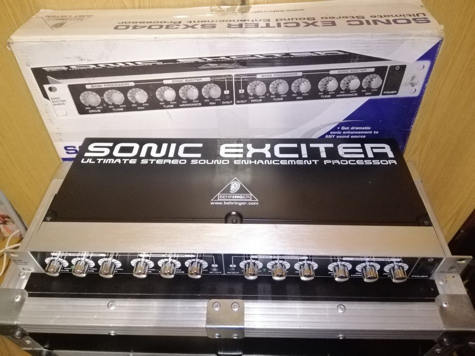 Behringer SONIC Exciter SX3040 процесор покращення стереозвуку 



Не