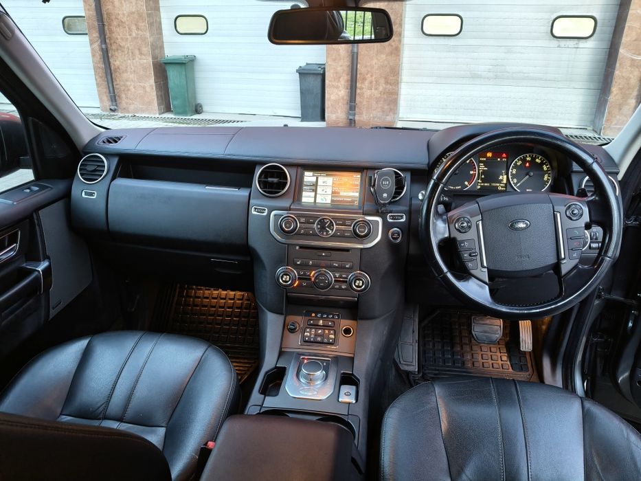 Lend Rover Discovery 2014