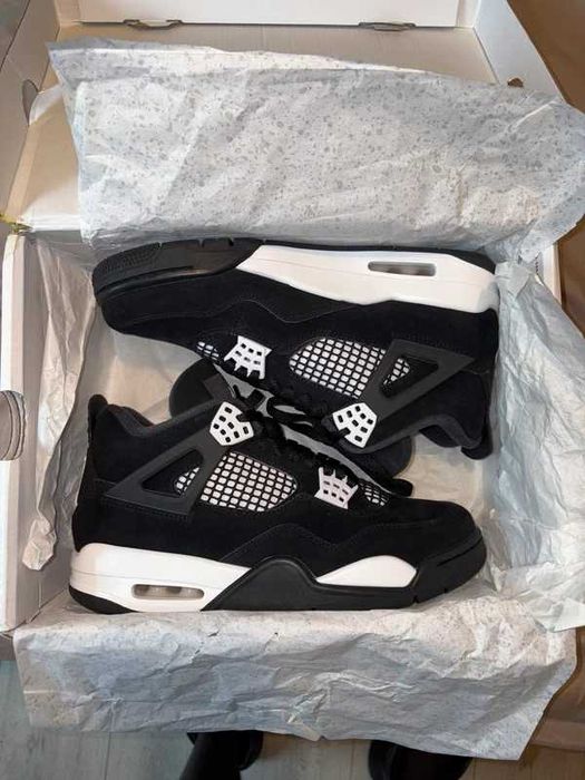 Jordan 4 Retro White Thunder R.37.5