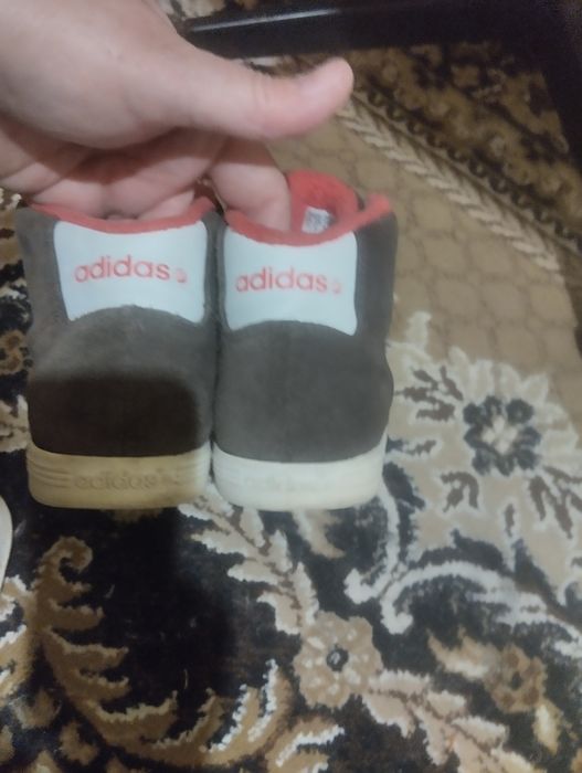 Ботинки.     Черевики