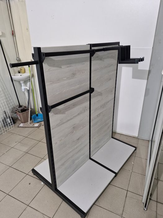 Regały sklepwe stan praktycznie nowe pilnie sprzedam