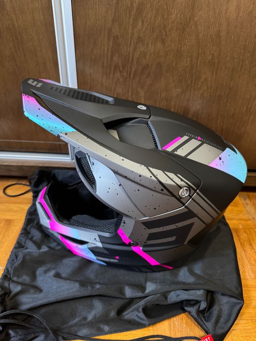 Conjunto Capacete Óculos e Luvas SHOT