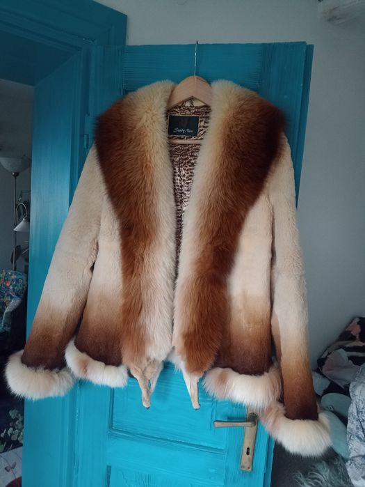 Futro z epilowanych królików i lisa ombre