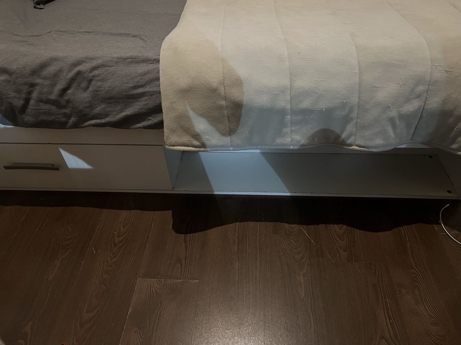 Cama  branca 160/200