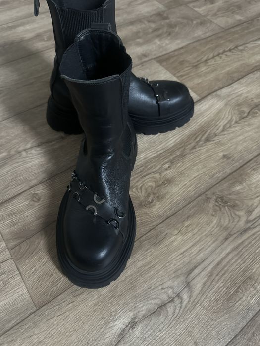 Ботинки 38 р.