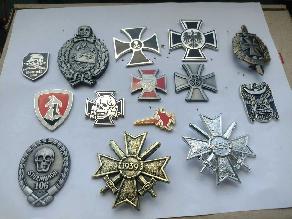 Значки кресты рейх подлодка