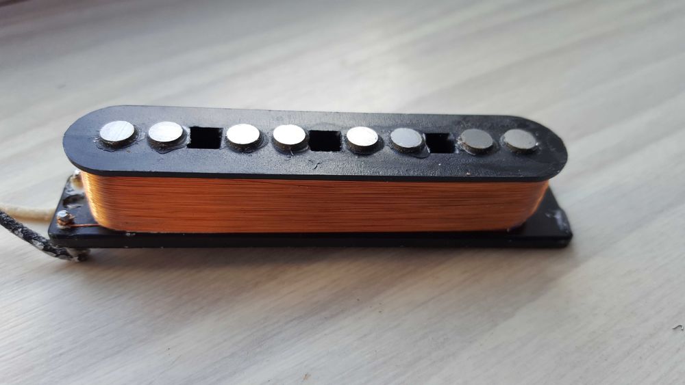 Fender Jazz Bass neck pickup USA.