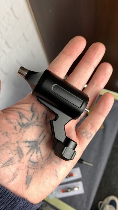 Модульна тату машинка ROCKET V3 та роторна тату машинка