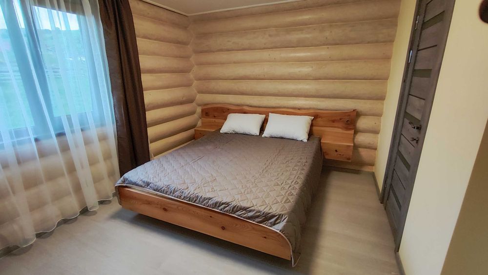 Оренда зняти будинок подобово Карпати Ясіня чан джакузі спа річка