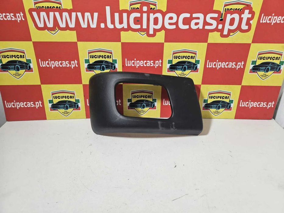 Canto Para-choques Frente Mitsubishi Canter | 142225/142226