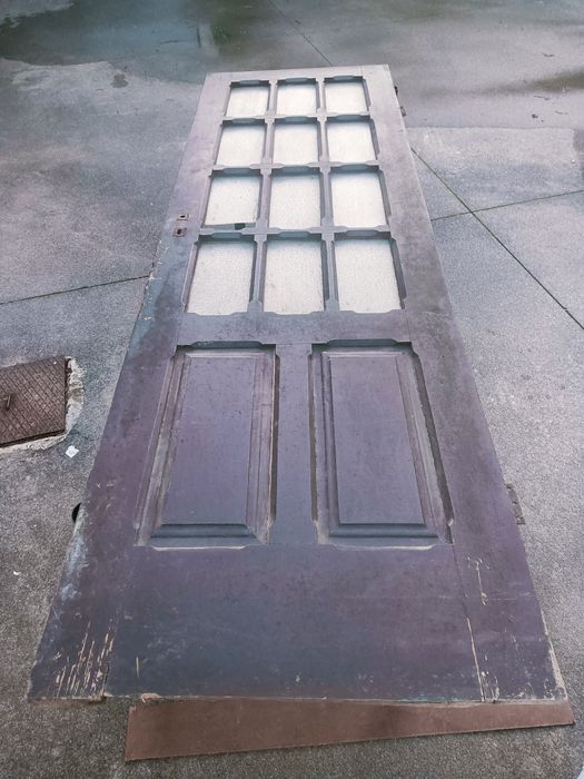 Portas em Carvalho
