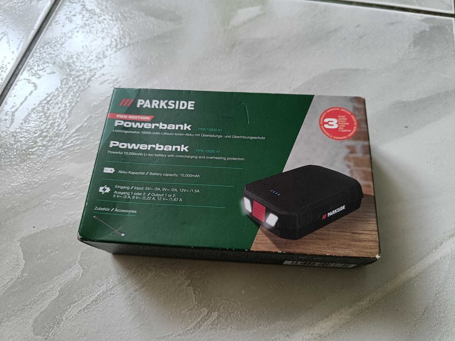 NOWY Powerbank PARKSIDE 10000 mAh PPB 10000 A1 z funkcją latarki IPX4