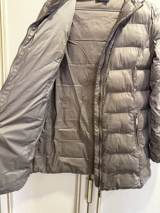 Пуховик EMPORIO ARMANI оригінал S