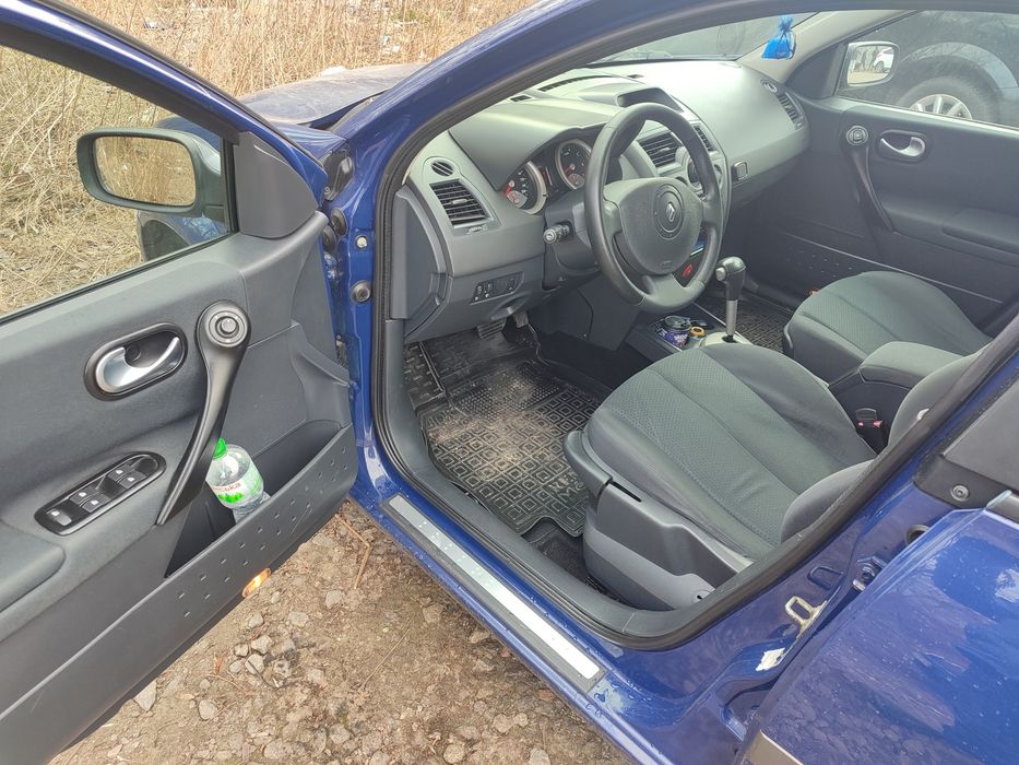 Renault megane 1,6 автомат