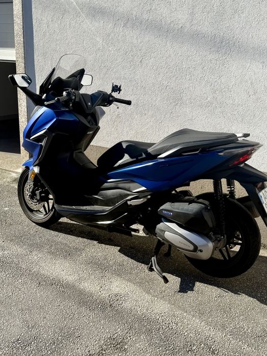 HONDA FORZA 125  ( MUITO BOM ESTADO )