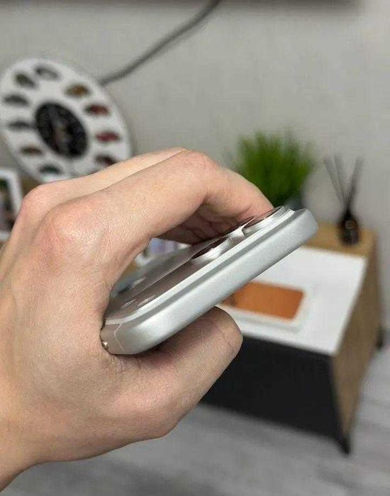 iPhone 17 Pro Max, 256 ГБ, SIM + eSIM