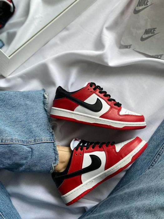 Buty Nike Air Jordan Dunk low Red 36-40 damskie trampki