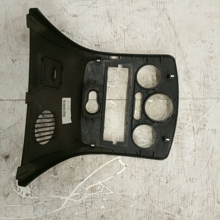 Consola central - renault clio iii caixa (sb_, sr_) | 05 -