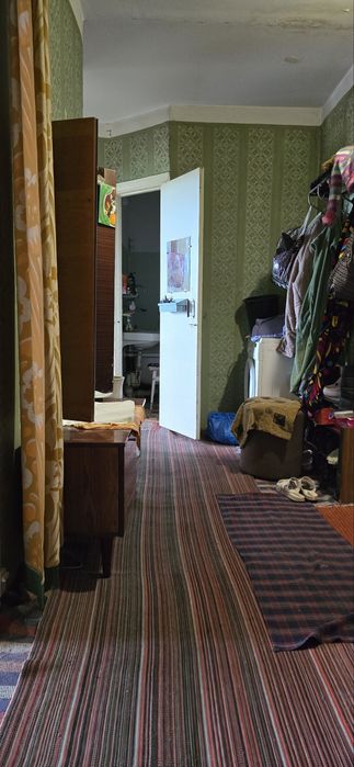 Продам квартиру під власний ремонт