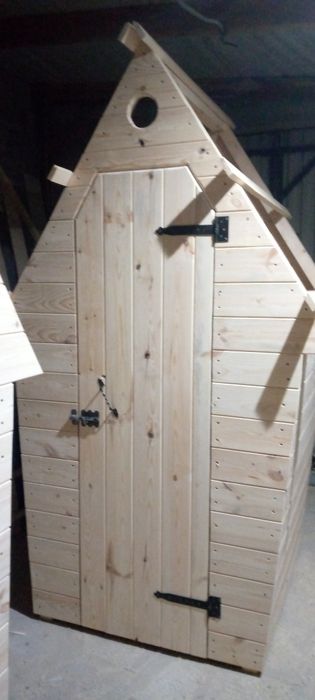 Продам дерев'яні туалети