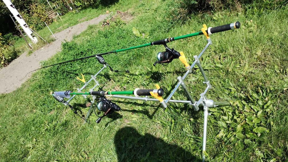 Wędki karpiowe tel.feeder +rodpod i pokrowiec.