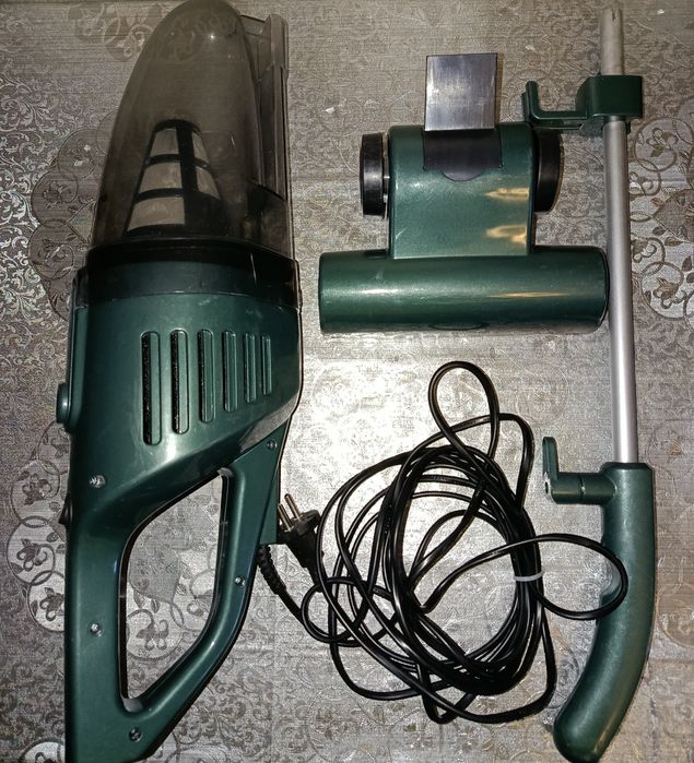 Продам вертикальний пилосос!