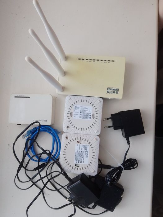 Роутер і модеми б/у продам