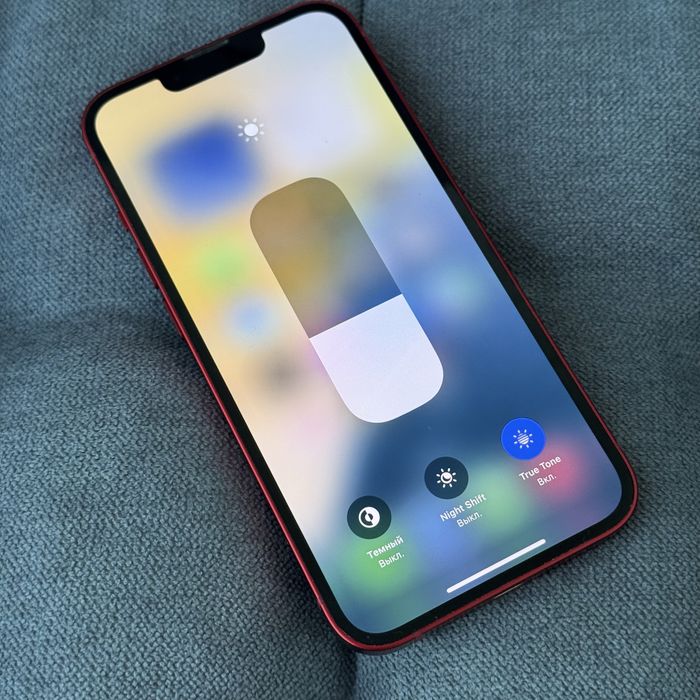 Apple iphone 13 Red 256gb (акб 100%)