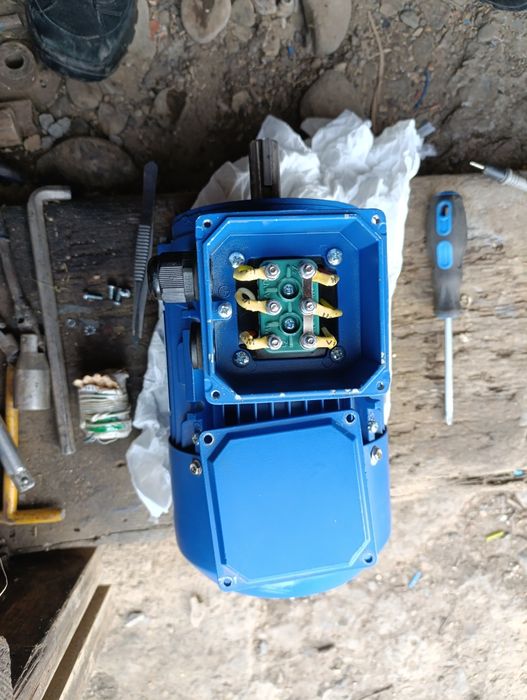 Електродвигун 1,5 Квт новий