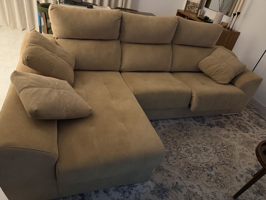 Sofa chaise longue