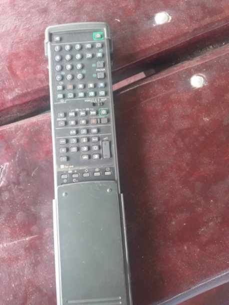 Pilot Sony RM-816