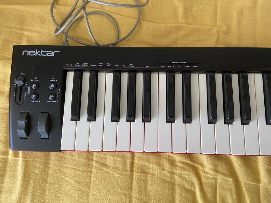 Nektar SE 49 teclado