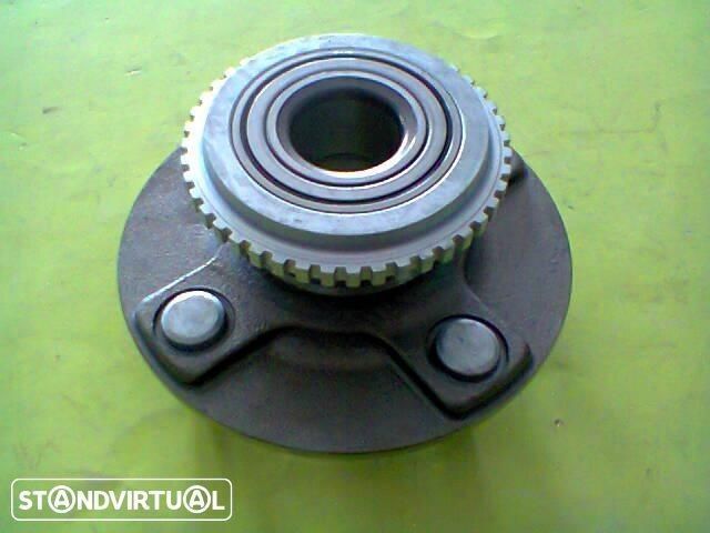 cubo rolamento de roda novo Nissan Almera N16 Primera P11