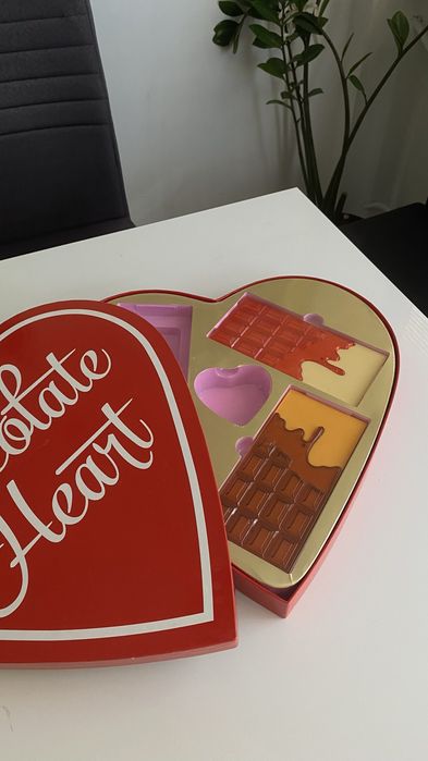 paletki do makijażu chocolate heart